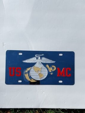 USMC Emblem Mirror Polished Metal License Plate - Red & Silver with Gold Accents